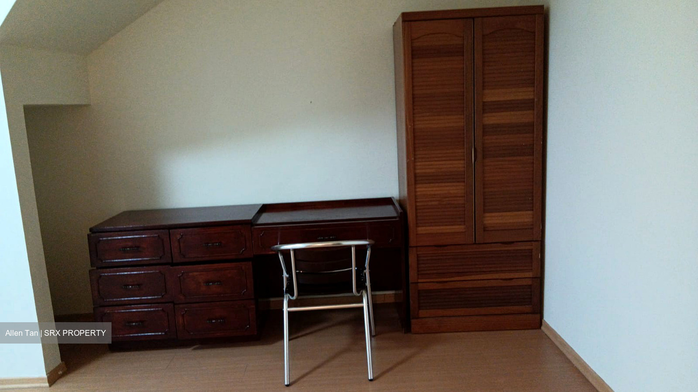 Sennett Estate (D13), Terrace #447412141